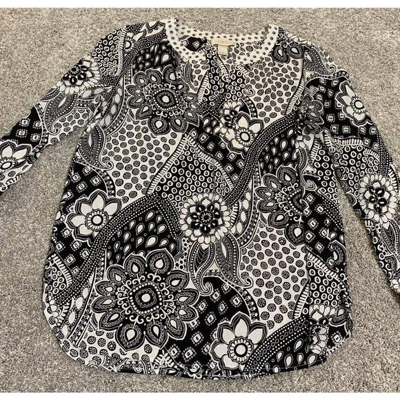 Loft Women's Long Sleeve Black and Cream Flower Tunic Blouse size Small - Picture 1 of 3